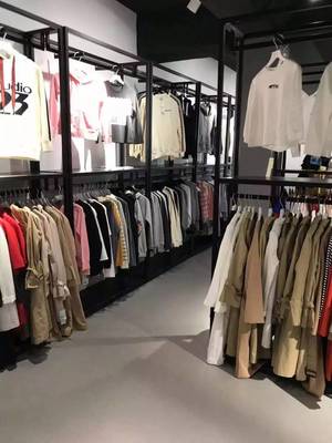 35000件品牌服裝低至5元！大興大型倉庫特賣引爆服裝批發(fā)熱潮